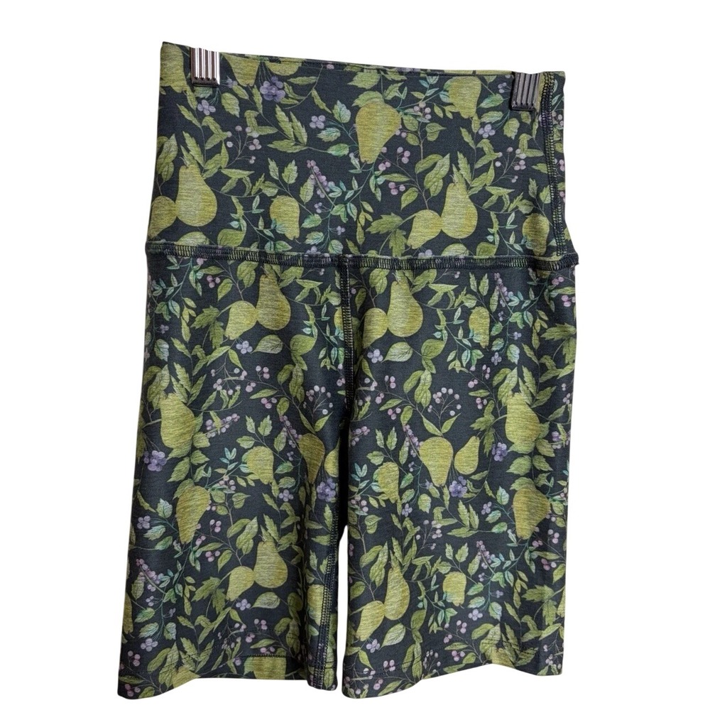 Beyond Yoga Pear Print‎ Green Biker Short Size XS